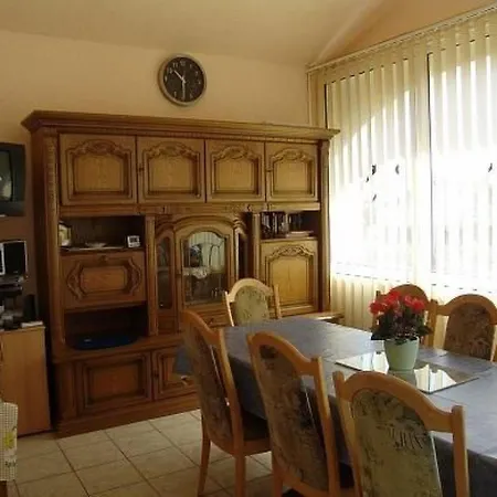 Og By Interhome * Вир